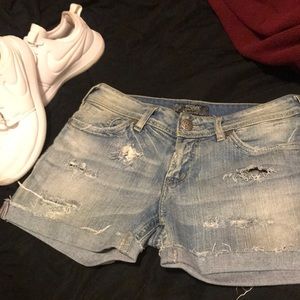 Silver jean shorts Size W29